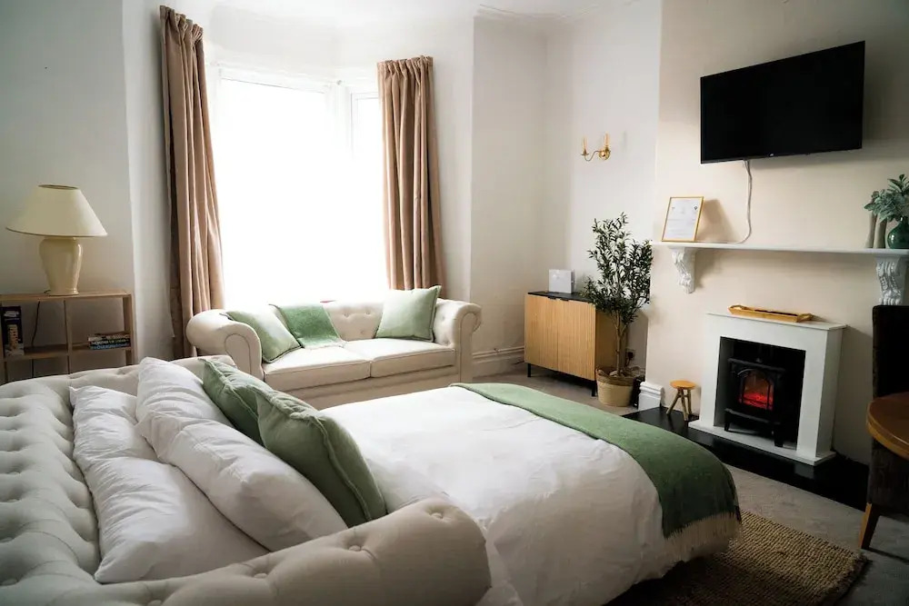 Centre of Whitley Bay Short & Long Stay