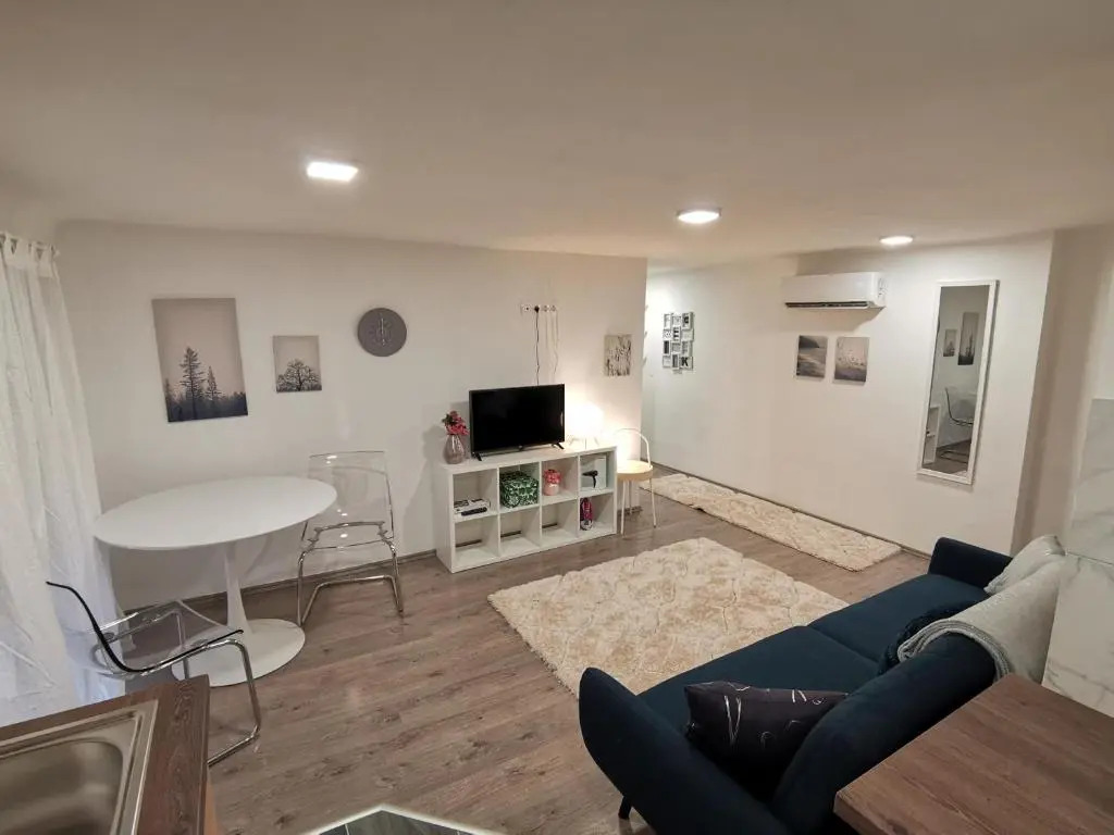 Smile Miko Apartment by Castle