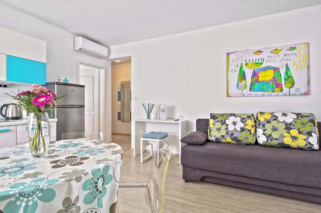 Apartments Punta by Sea
