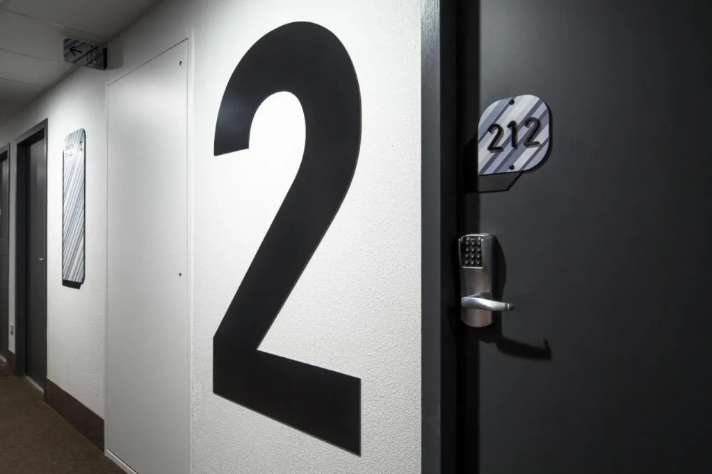 B&B HOTEL NANTERRE Rueil-Malmaison