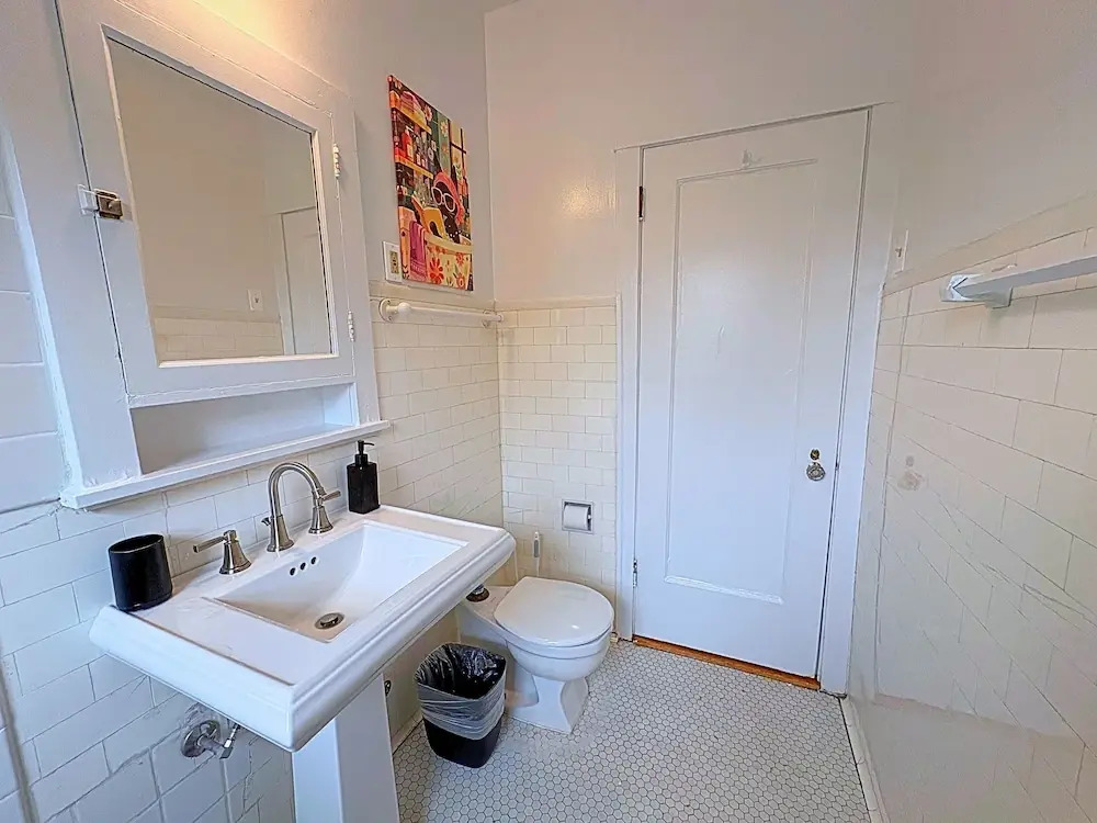 Charming 1BR in Evanston - Hinman B3