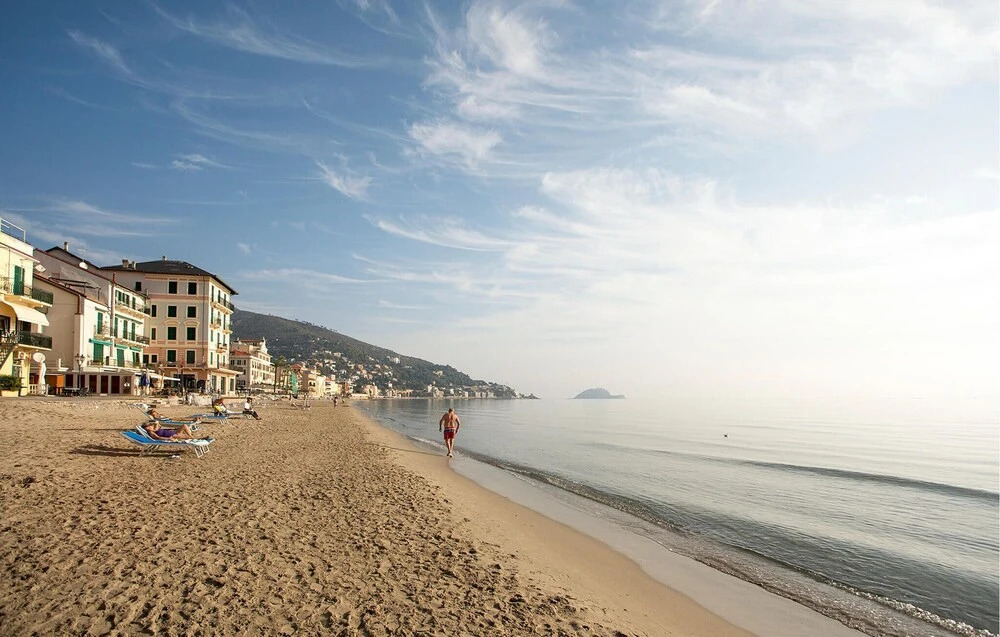 Nice Apartment in Bastia DI Albenga With 2 Bedrooms and Wifi
