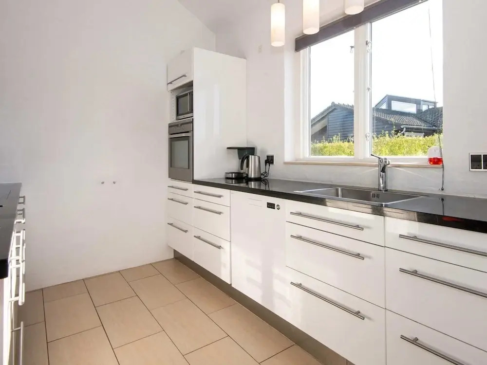 10 Person Holiday Home in Grenaa-by Traum