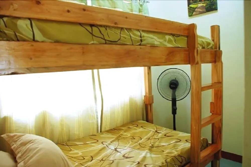Hive Manila Guesthouse -Netflix,400mbps WI-FI