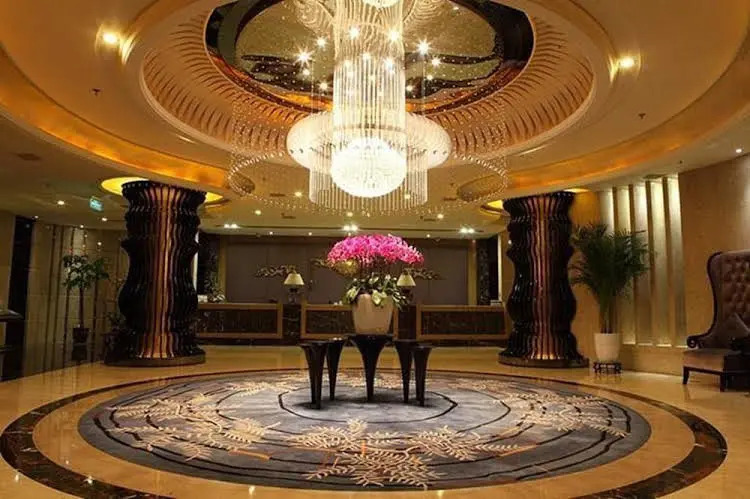 Cannes Holiday Inn Hotel