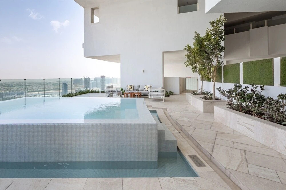 Exclusive 2BR Sky Villa In The Five - JVC