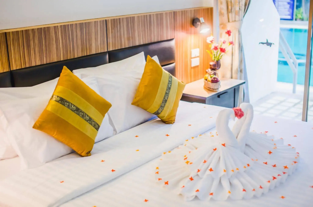 Karon Whale Resort