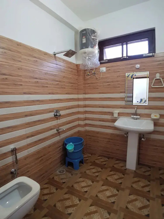 Goroomgo Grand Kailash View Homestay Himachal Pradesh