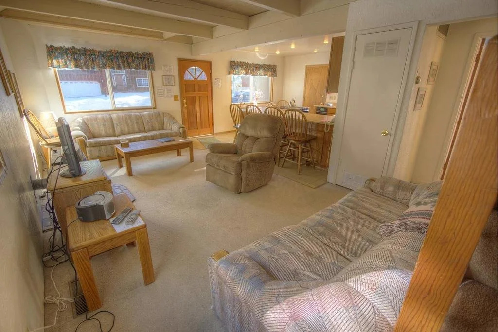 Tahoe Chalet in Center of South Lake Tahoe by RedAwning