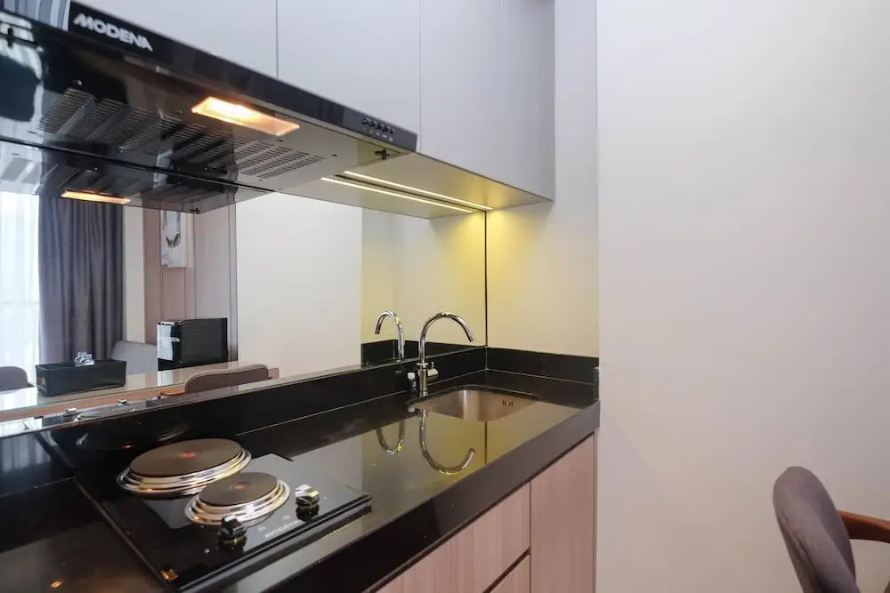 Elegant And Comfort 1Br At Ciputra World 2 Apartment