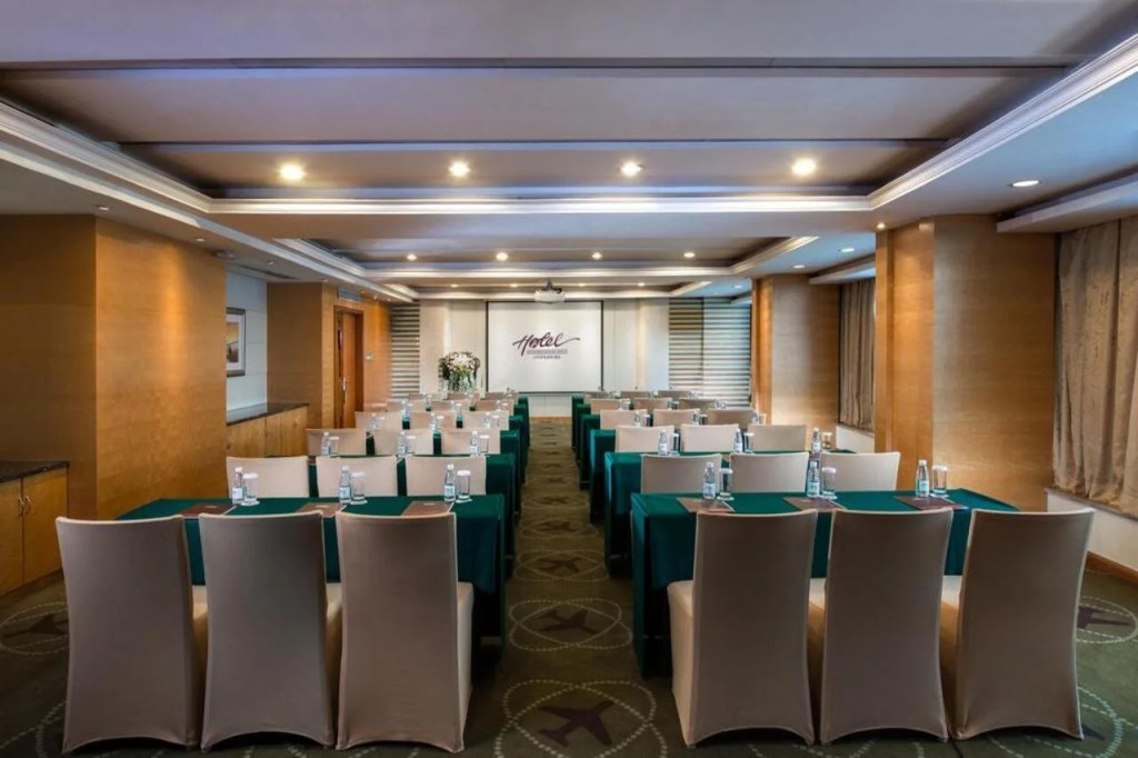 Shenzhenair International Hotel
