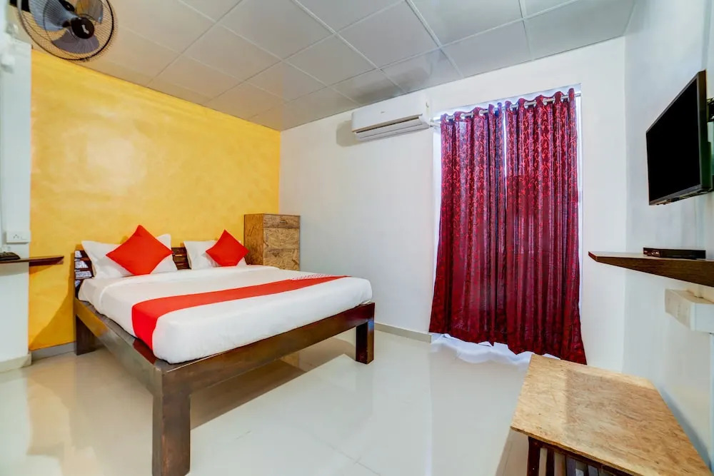 OYO 24282 Sai Lodging