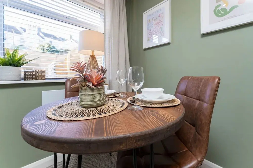 Host Stay Round Hill Apartment