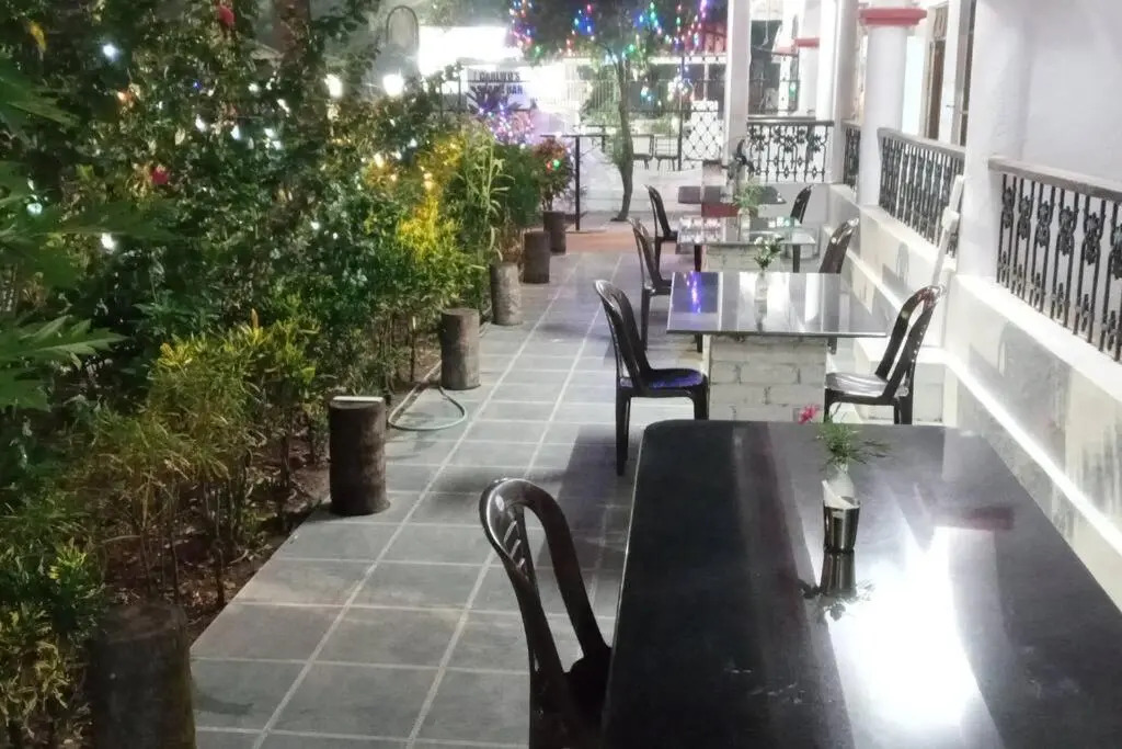 Shalom Guest House....Spacious room for 3 guests