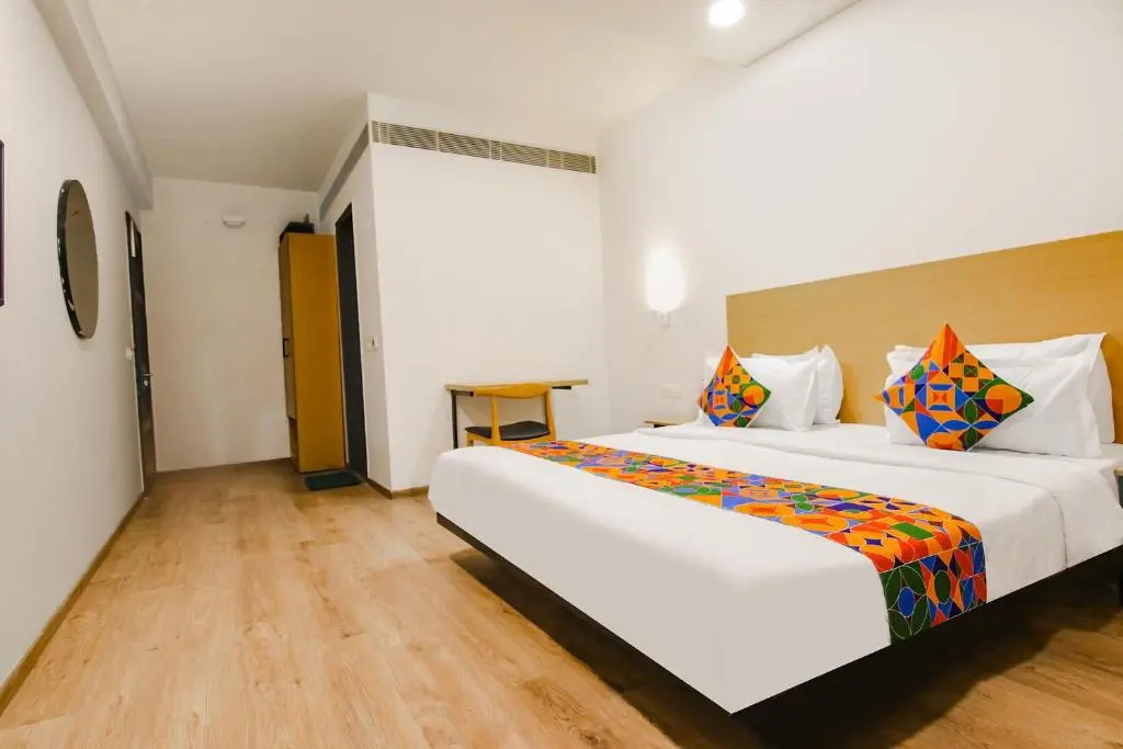 Fabhotel Elite 39