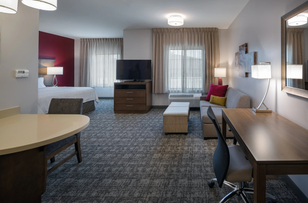 Staybridge Suites - Phoenix - Biltmore Area by IHG
