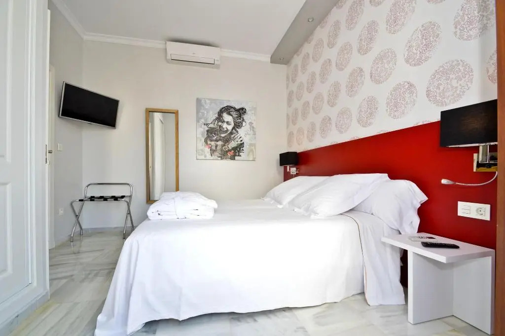 The Zentral Arenal Suites