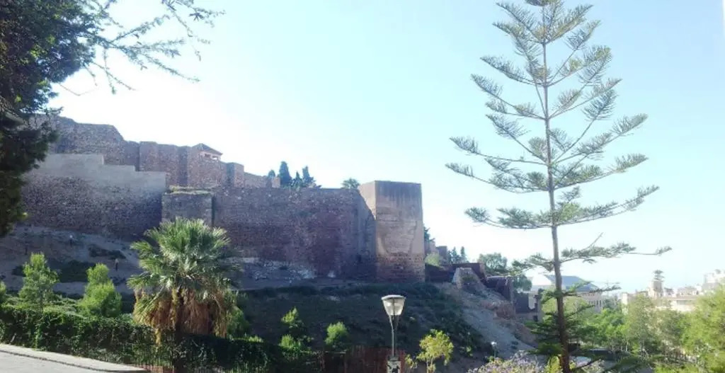 Apartamentos Clavero