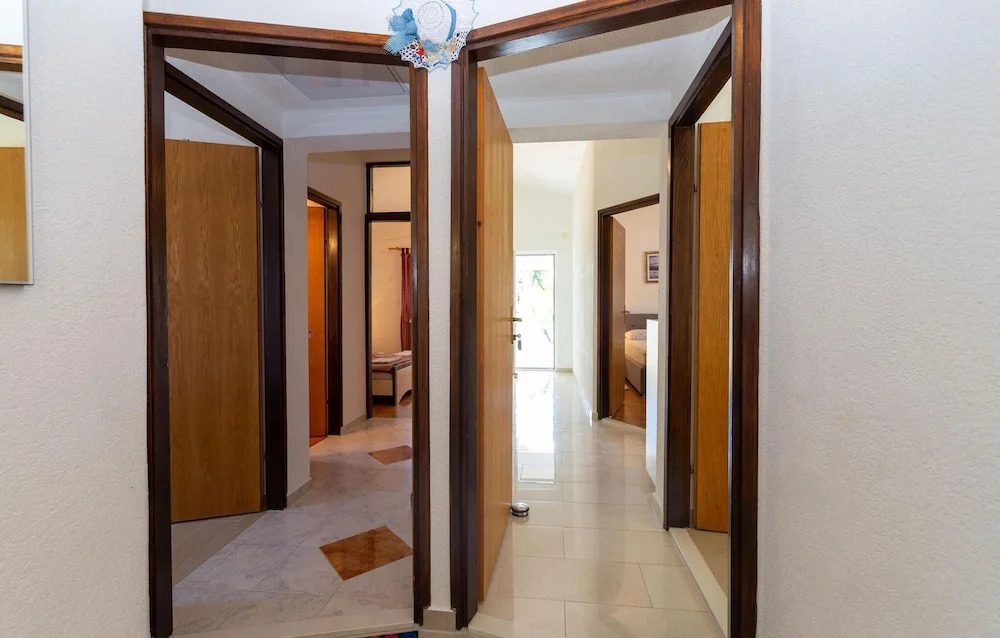 Awesome Home In Starigrad