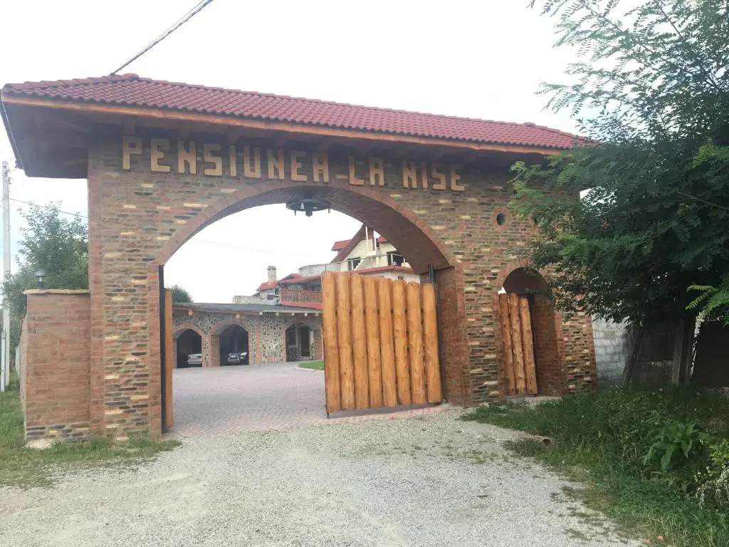 Pensiunea la Nise