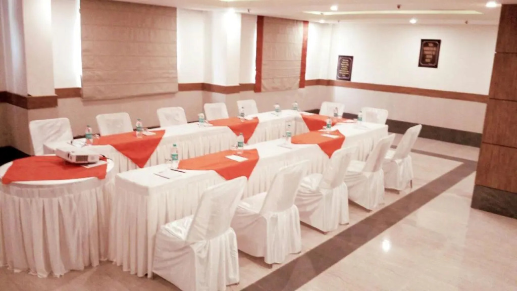 Max Hotels Prayagraj