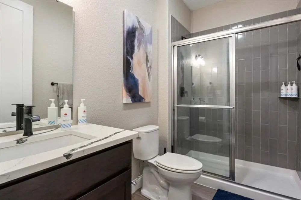 Upscale Lakeside Condo With Extraordinary Amenities at Topsider in Osage Beach 19mm
