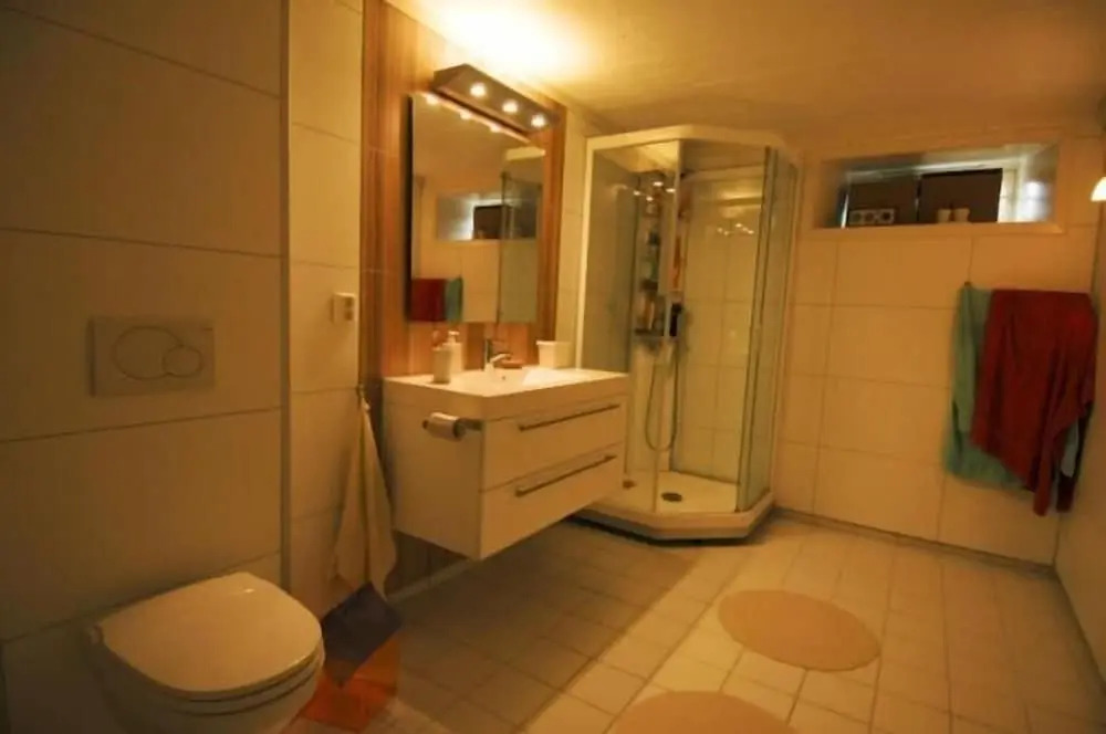 StayPlus Four-Bedroom Holiday House