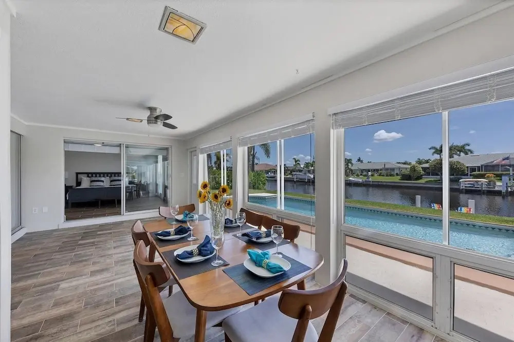 Punta Gorda Isles 2-Bedroom Private Pool Home on Canal with Dock 2 Home