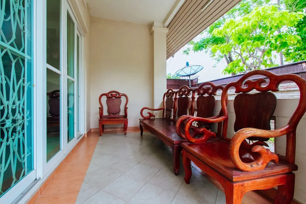 PRIVATE RESIDENCE HOSTED by Sasithorn