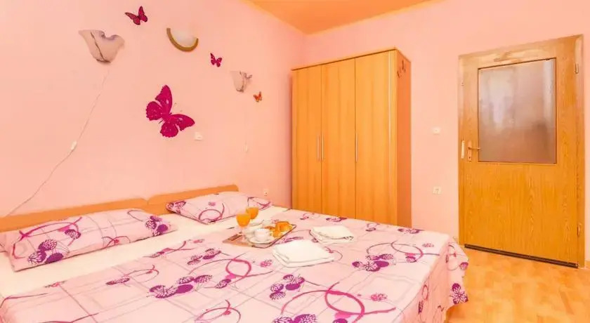 Apartment Romantic