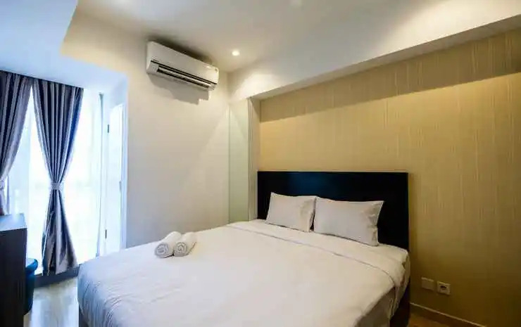 1BR Elegant Branz BSD Apartment near AEON Mall By Travelio