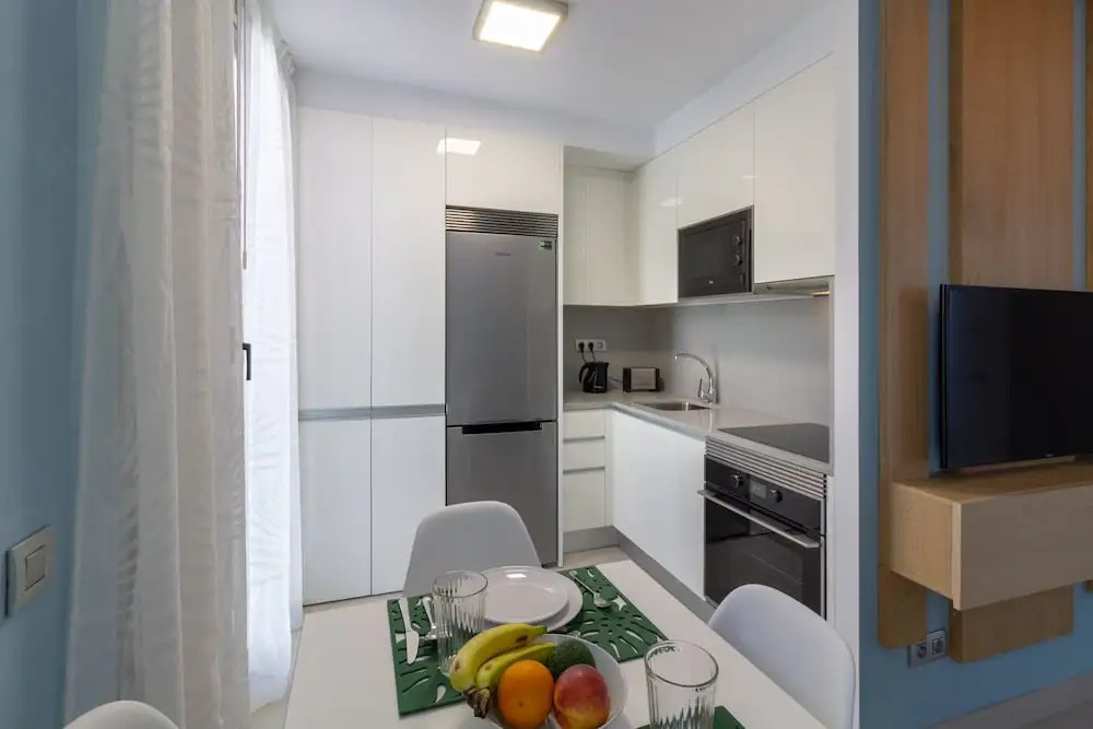Behosty - Triana Chic Essense A