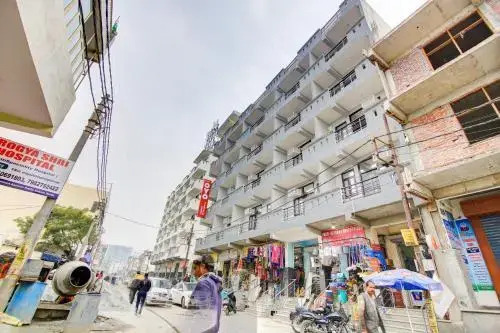 BJ Residency By OYO Rooms