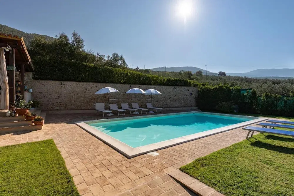 Agriturismo Monte Cologna