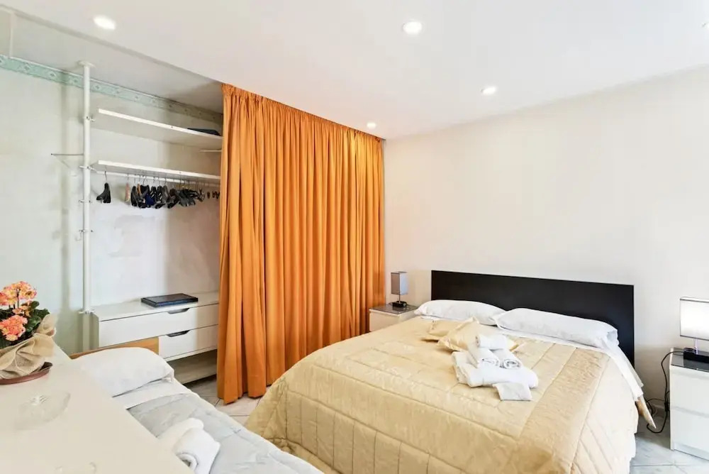 Castellano Home - Ursino