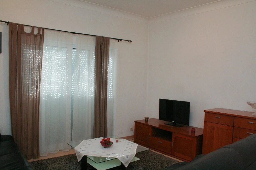 Apartment With 2 Bedrooms in Cascais, With Wonderful sea View, Balcony