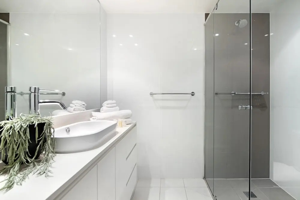 H Residences 2 Bedroom Ocean View in Surfers Paradise
