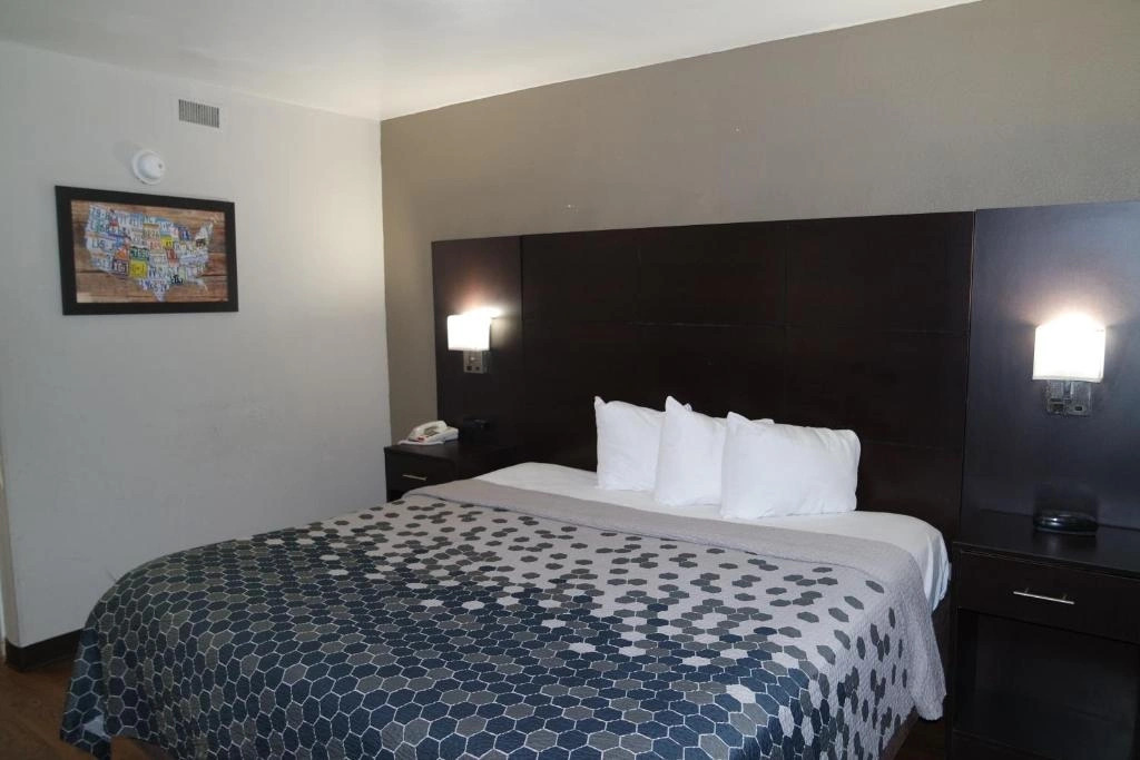 Travelodge by Wyndham North Charleston