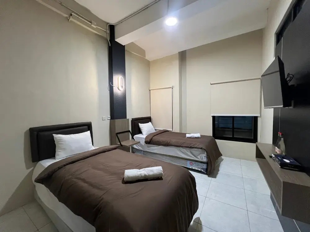 Brenn Hotel Semarang Mitra Reddoorz