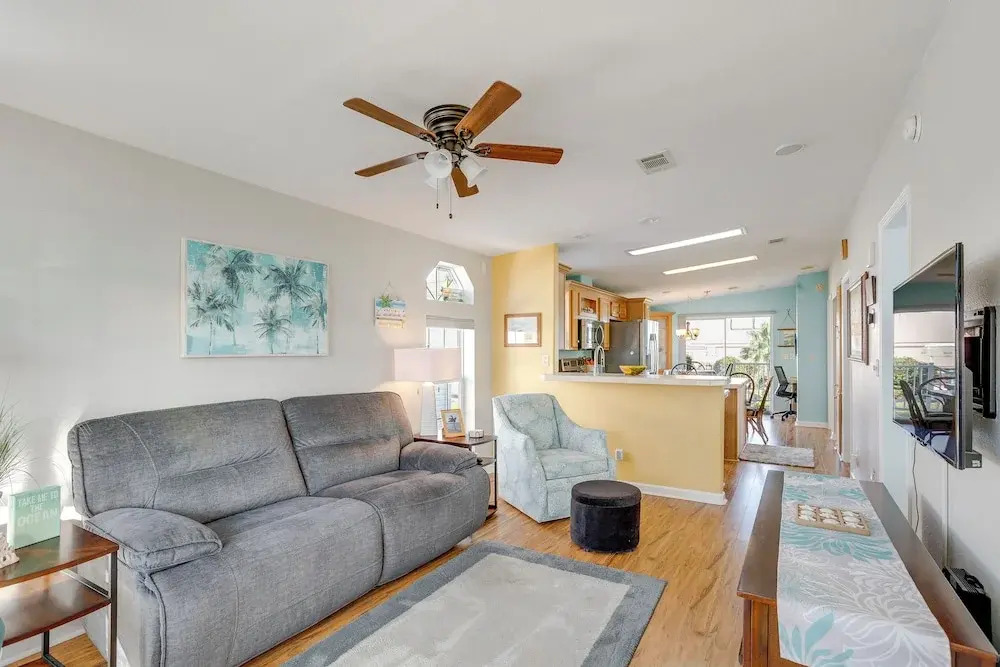 Nettles Island Jensen Beach Home: Walk to Ocean!