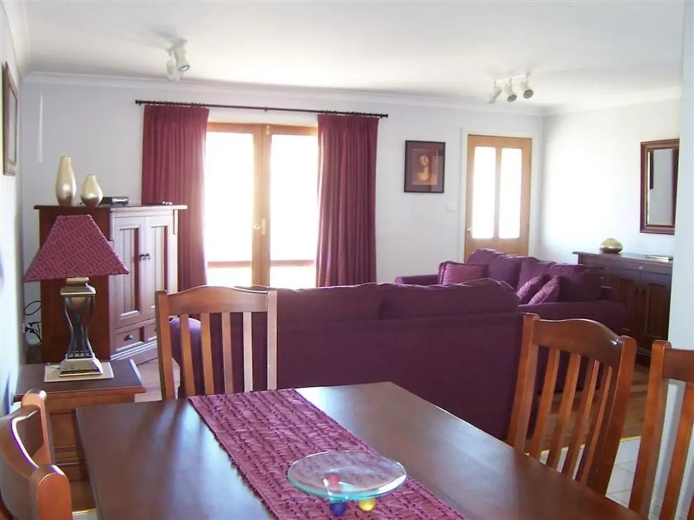 Elm Cottage Tumut