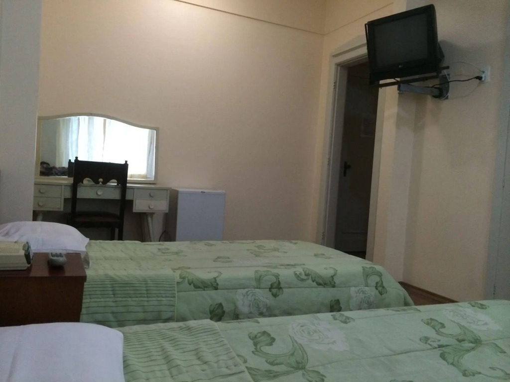 Lux Hotel