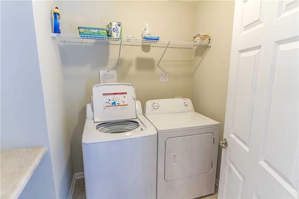 Averys Ocean Breeze B - Three Bedroom Home