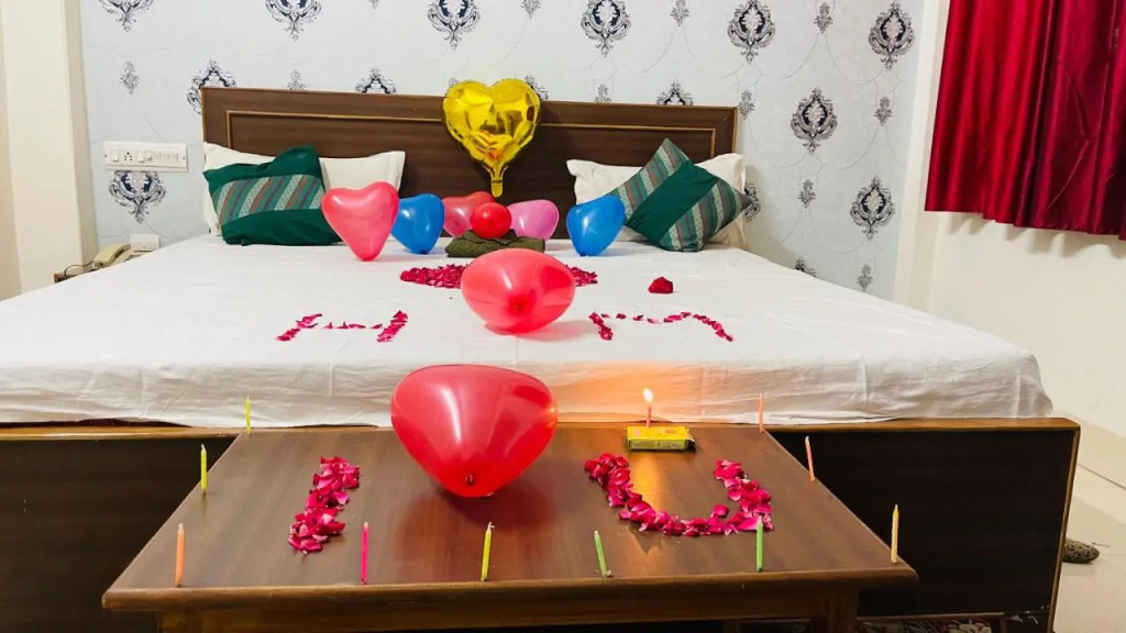 ADB Rooms Hotel Vallabh Darshan
