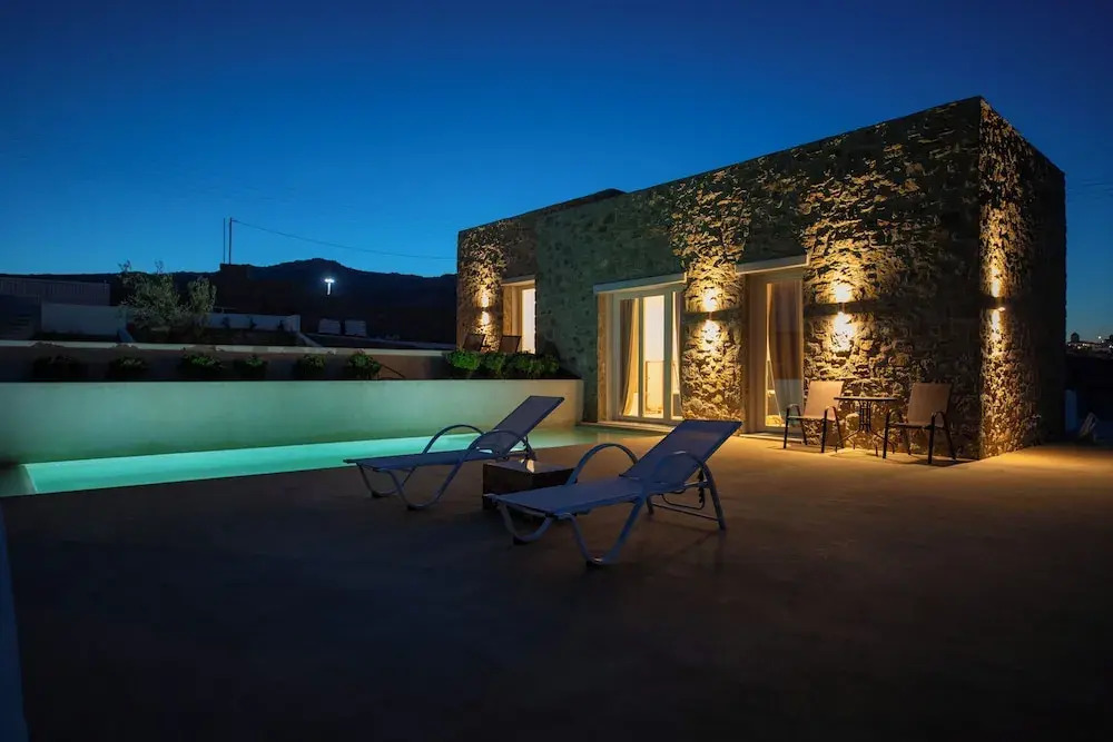Adyton Mykonos Luxury Suites & Pools