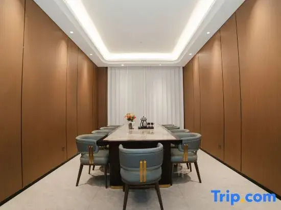 Hohhot Qinghe Hotel (Wanda Plaza International Convention and Exhibition Center)