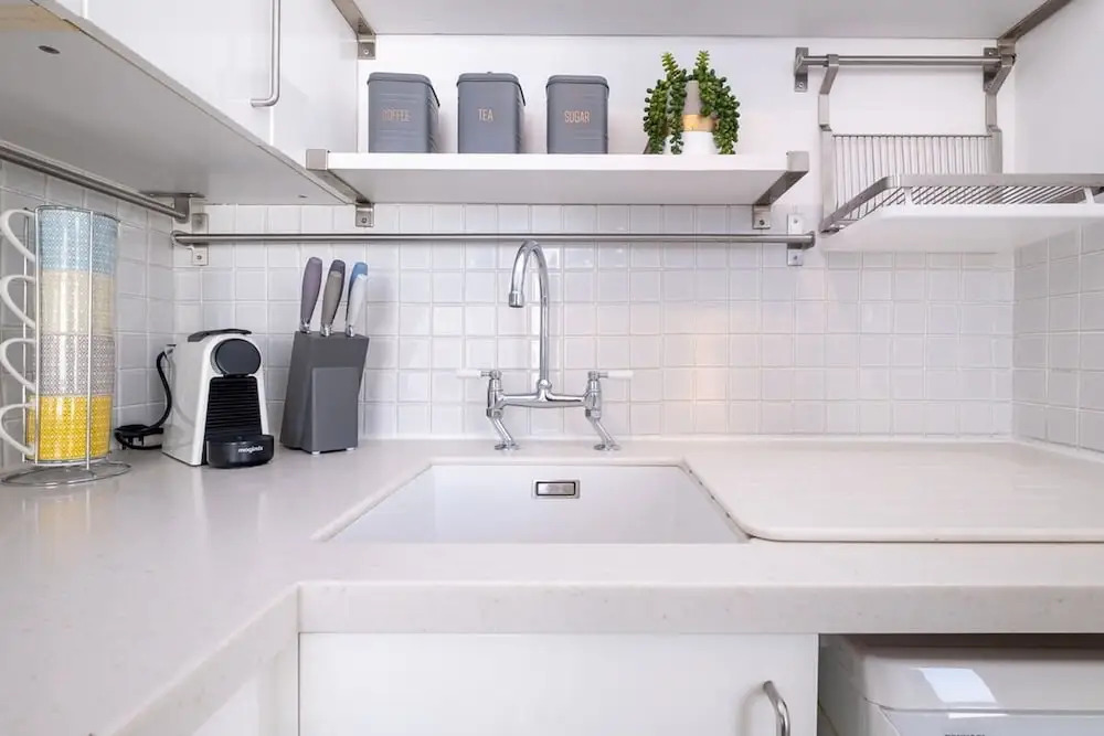 Host Stay Guildford Apartment
