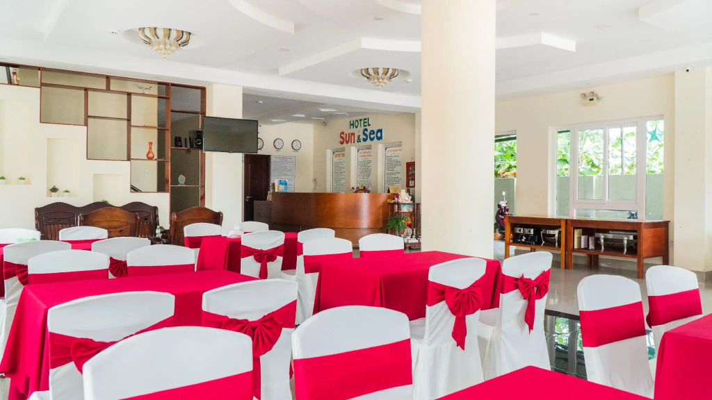 Sun & Sea Hotel