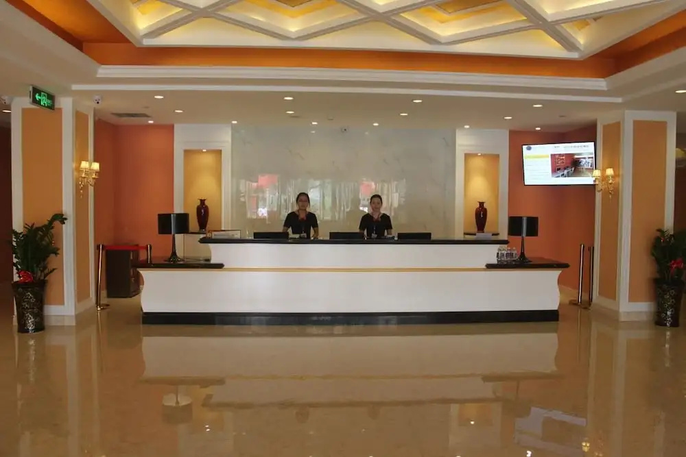 Kunlun Leju Business Hotel