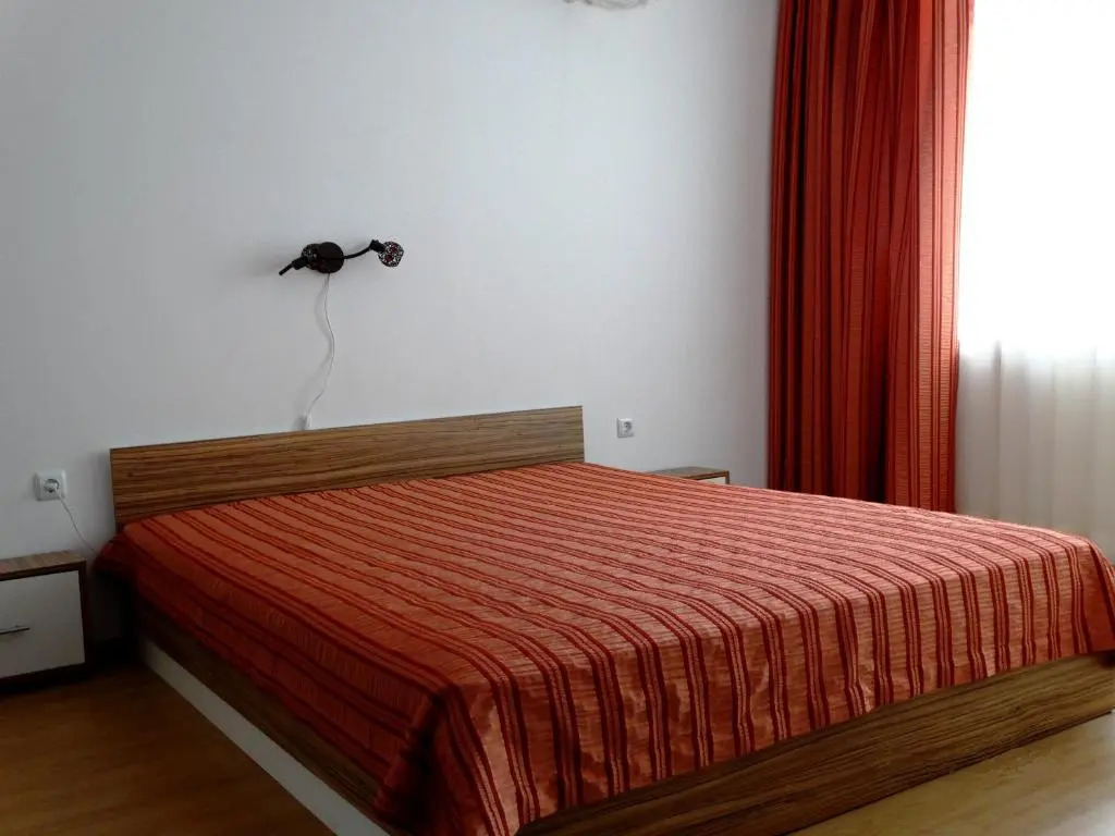 Flat Lora Pomorie